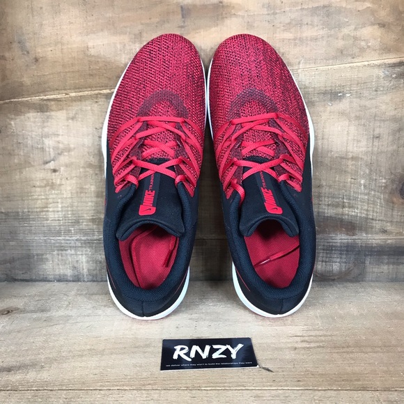 NEW Nike Varsity Complete Trainer - Picture 5 of 7